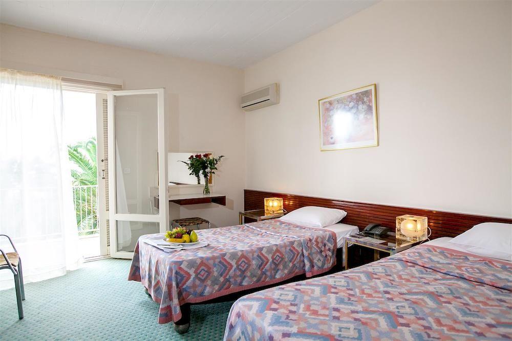Hotel Theoxenia Anex Μεσολόγγι Εξωτερικό φωτογραφία